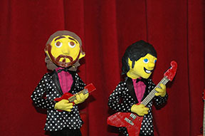 The animated Jamie and Steve in the "Imaginary Cafe" video, created by Cool King Chris